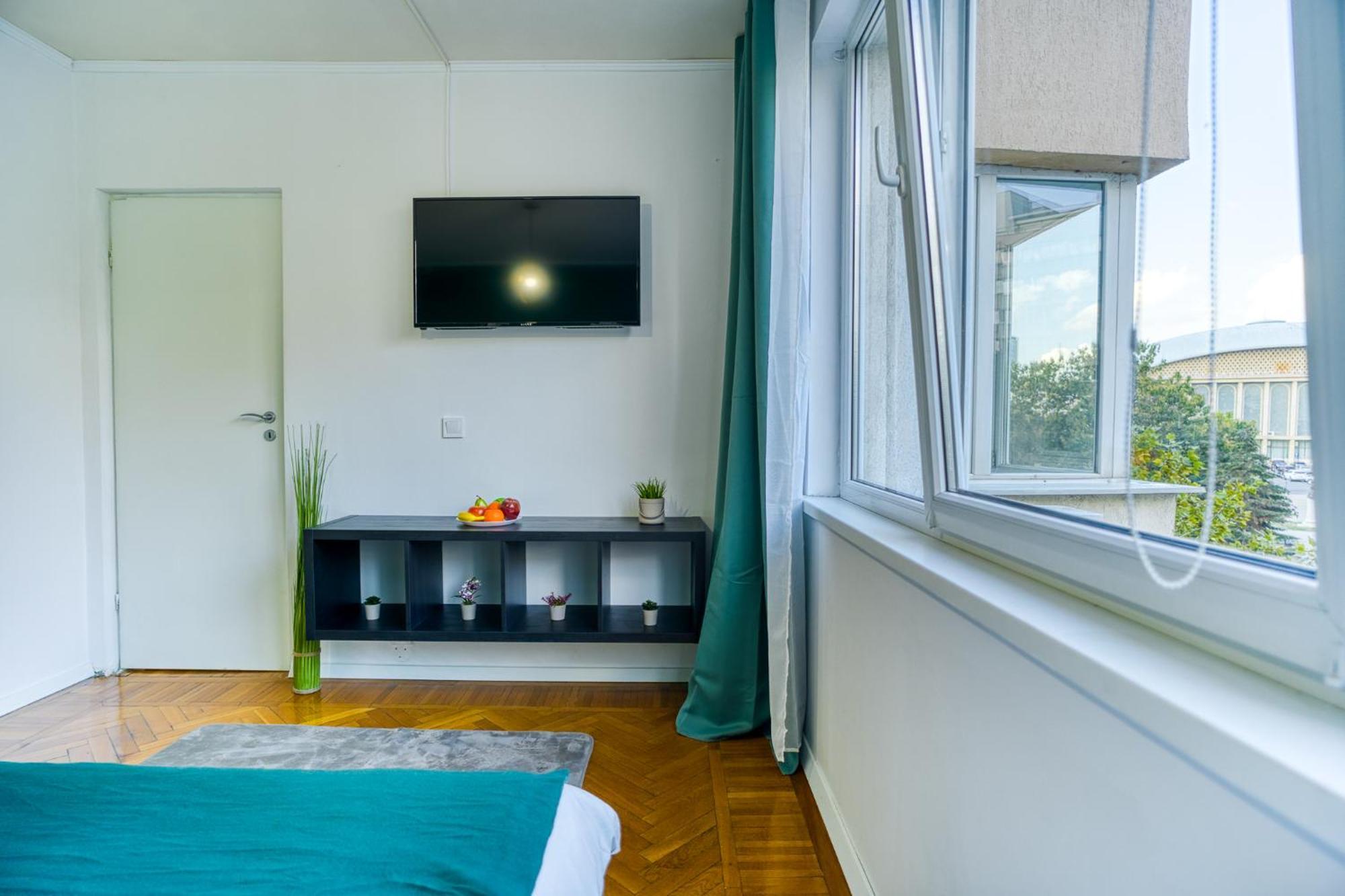 Hacienda Royal Palace - Central Designer Apartment 부쿠레슈티 외부 사진