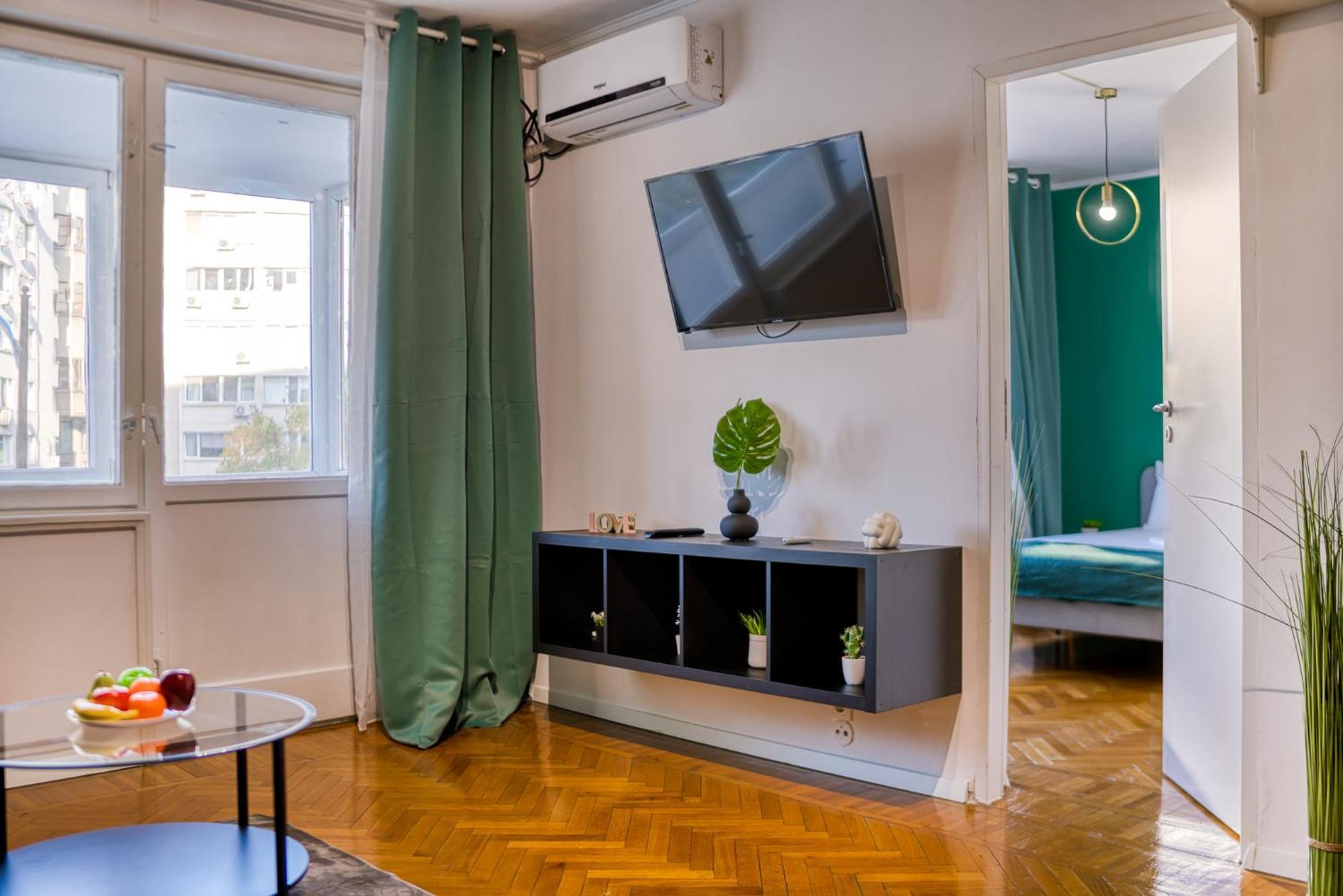 Hacienda Royal Palace - Central Designer Apartment 부쿠레슈티 외부 사진